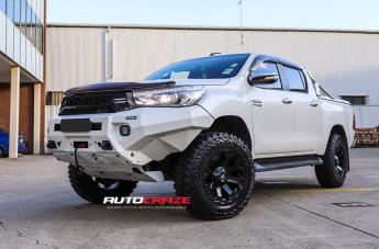 TOYOTA HILUX N80 4WD AMBUSH MATTE BLACK
